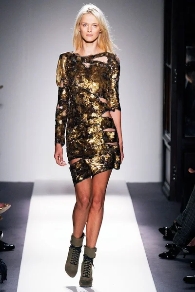 Look 37